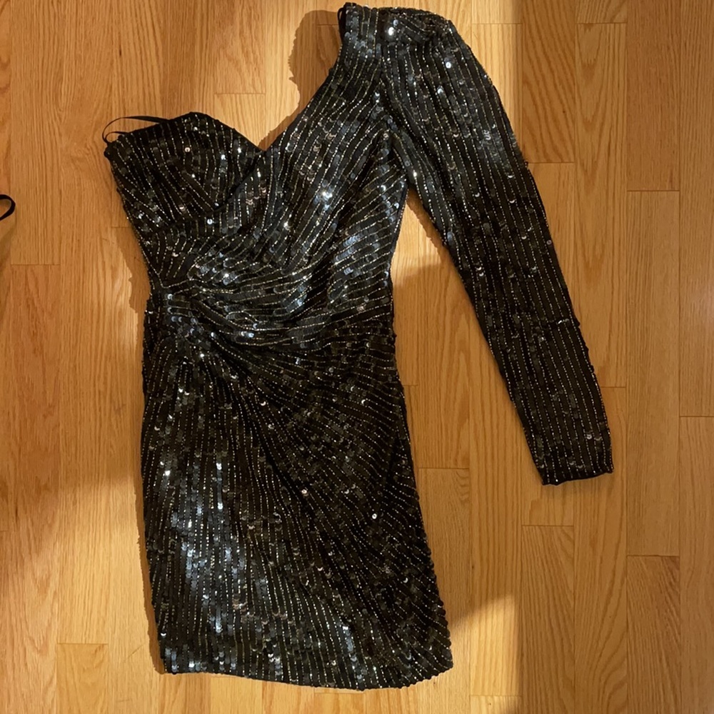 Parker Black one shoulder mini dress. Super cute!!